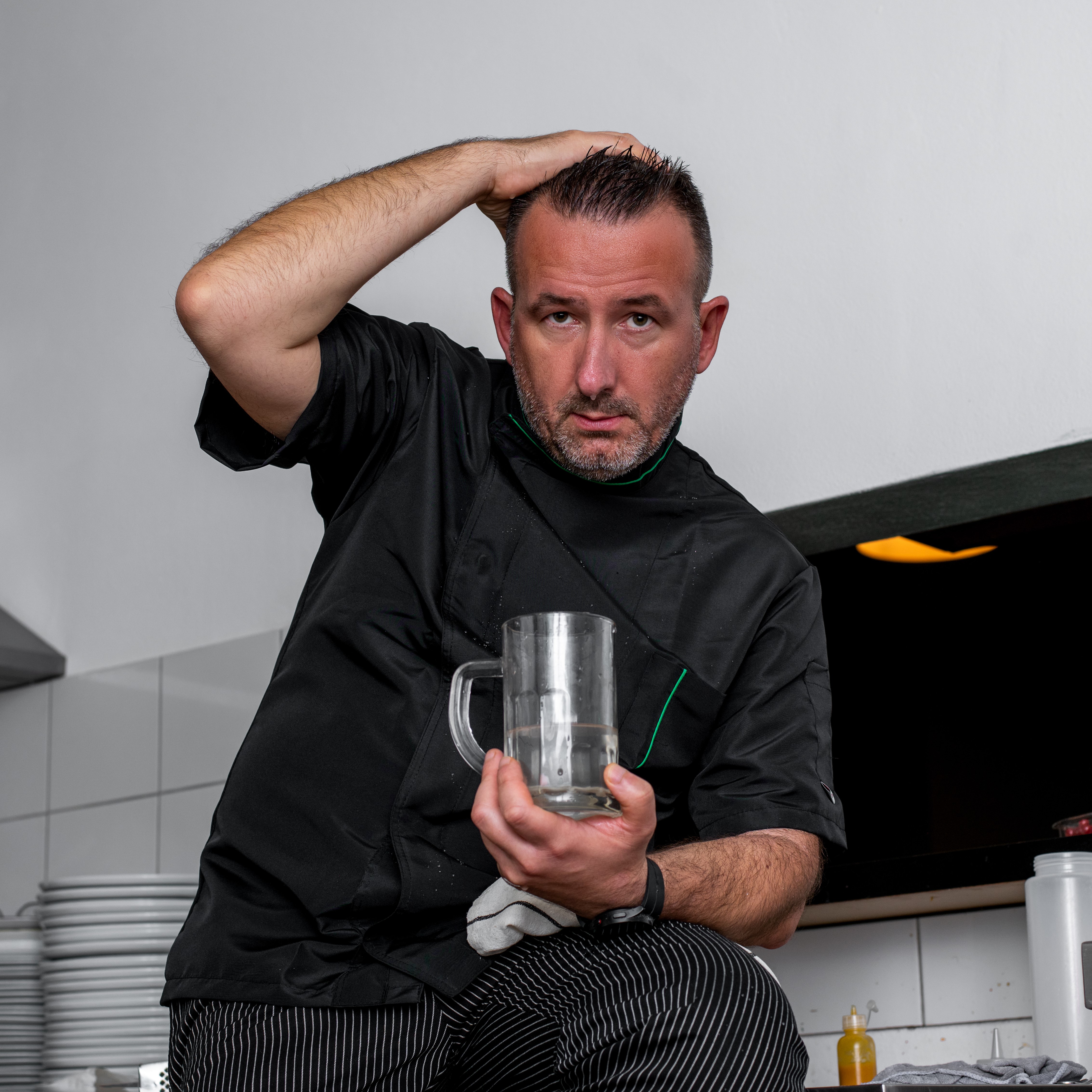 Kuchařský rondon EGOchef MICROTEC krátký rukáv - černý XL